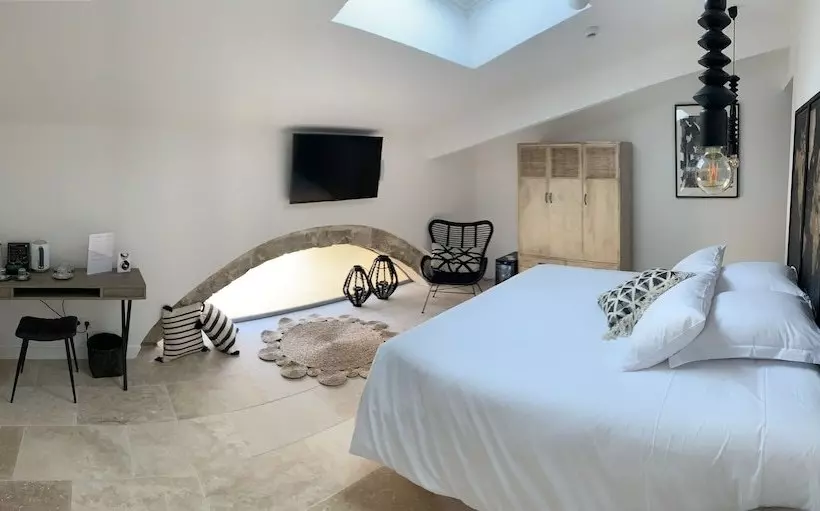 ホテル Hôtel Restaurant O Banel