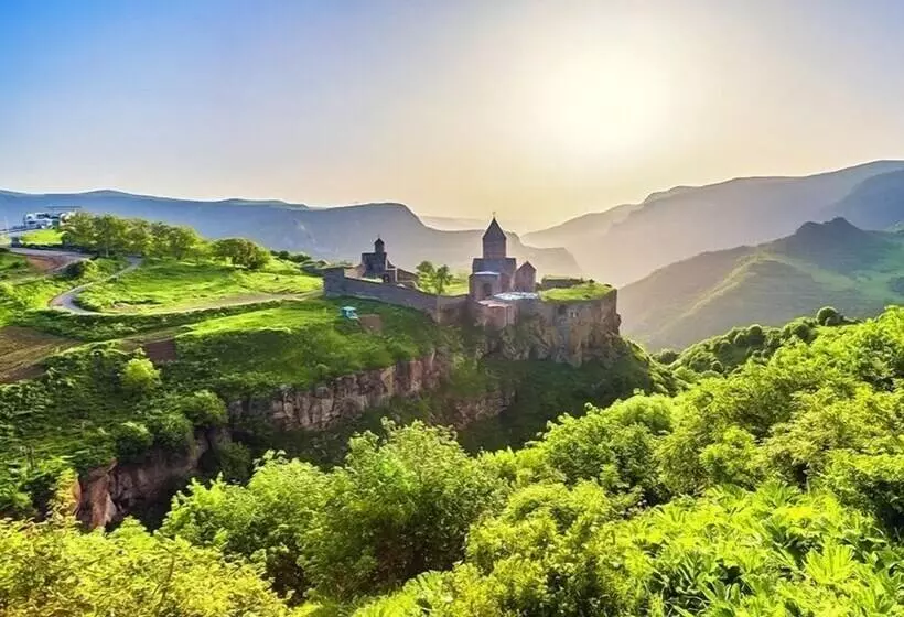 Kirch Hotel & Restaurant