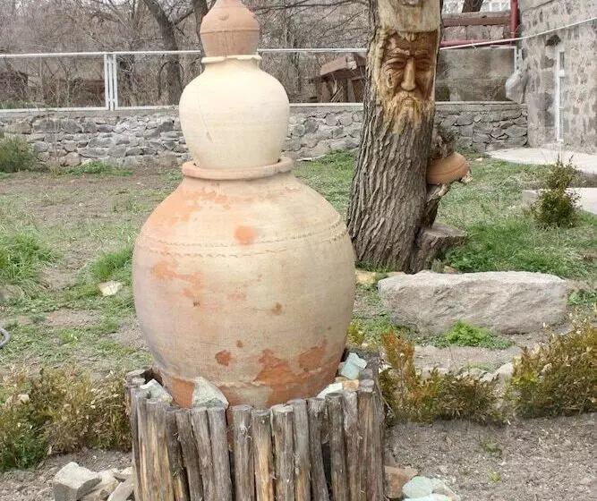 Kirch Hotel & Restaurant