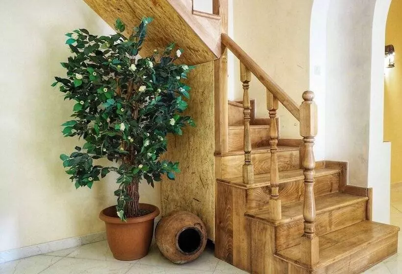 Kirch Hotel & Restaurant