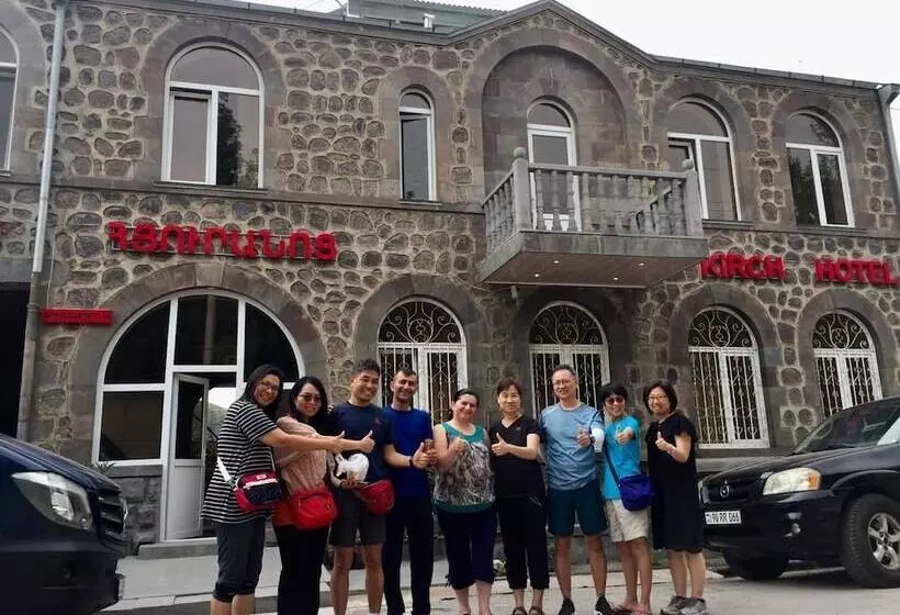 Kirch Hotel & Restaurant