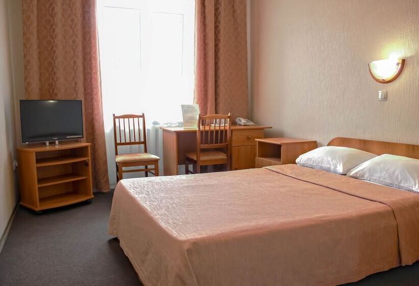 Отель Liner Platov