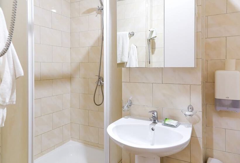 Отель Liner Platov