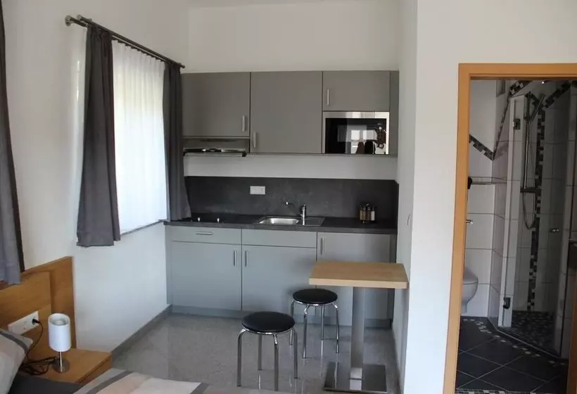 Hotelli Zum Kreuzritter