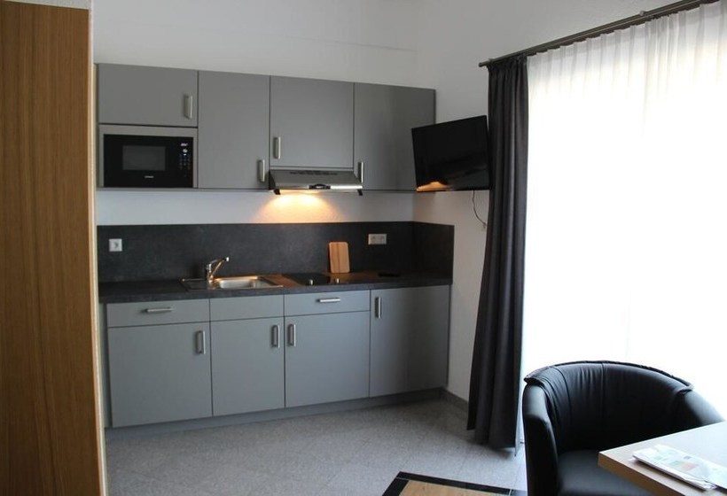 בית מלון כפרי Zum Kreuzritter