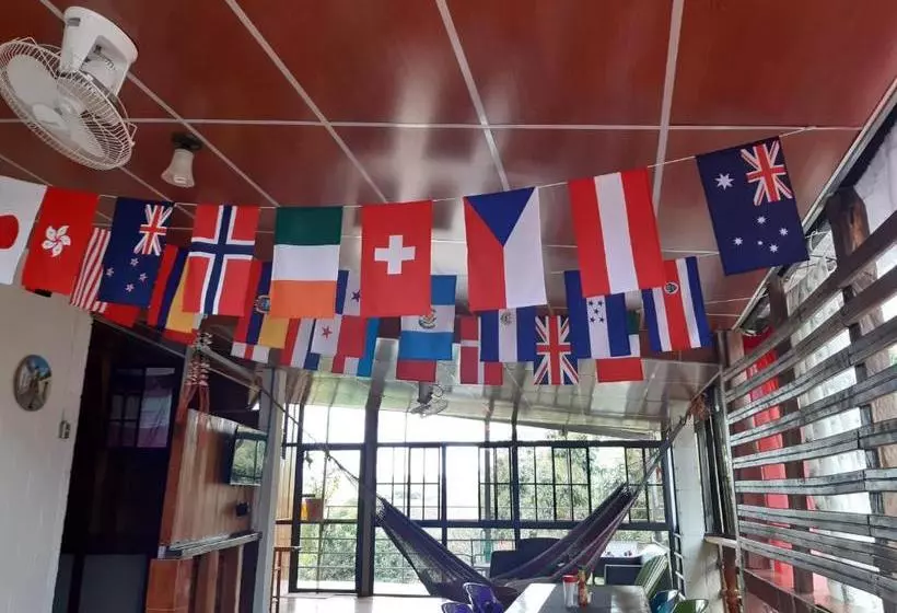 پانسیون Hostal Raíces De Mi Pueblo