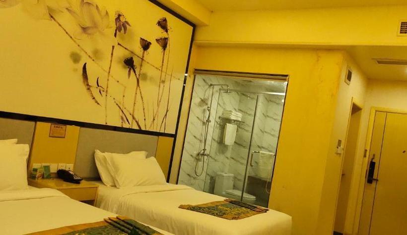 فندق Az. Aliya International