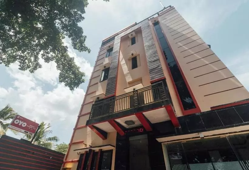 Hotelli Oyo 1872 Sakinah Grand Soabali