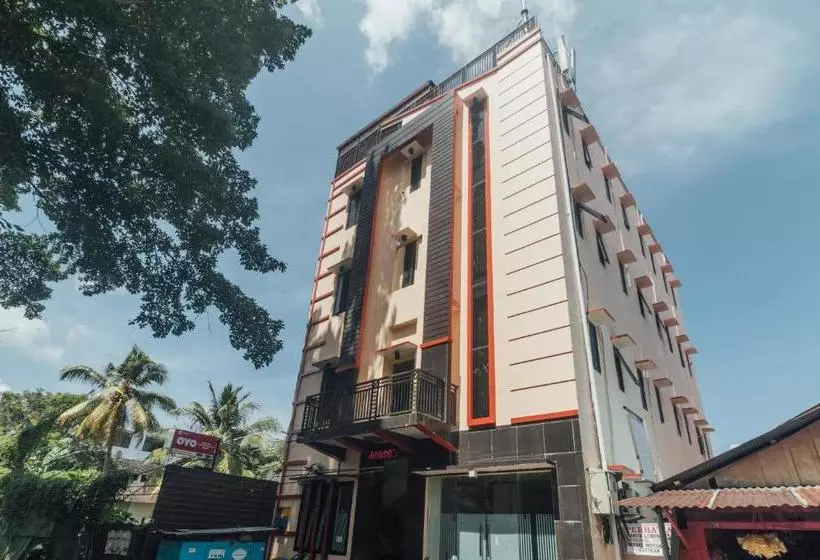 Hotelli Oyo 1872 Sakinah Grand Soabali