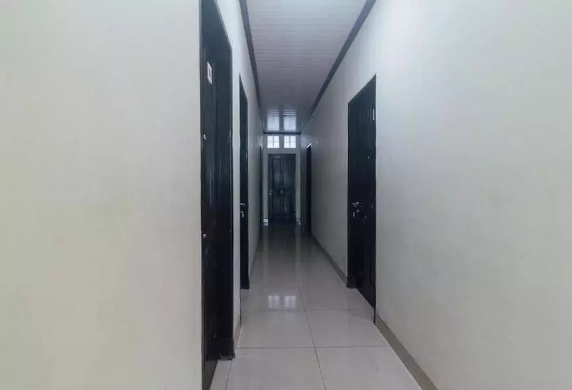 Hotelli Oyo 1872 Sakinah Grand Soabali