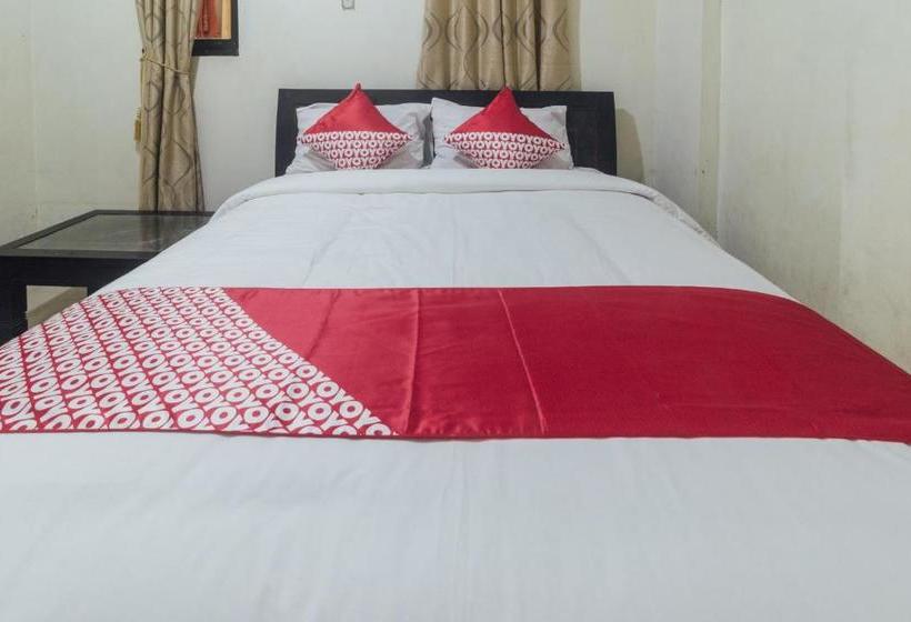 فندق Oyo 1872 Sakinah Grand Soabali