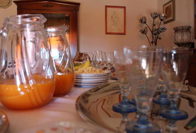 Nocleg ze śniadaniem Casale Santilli