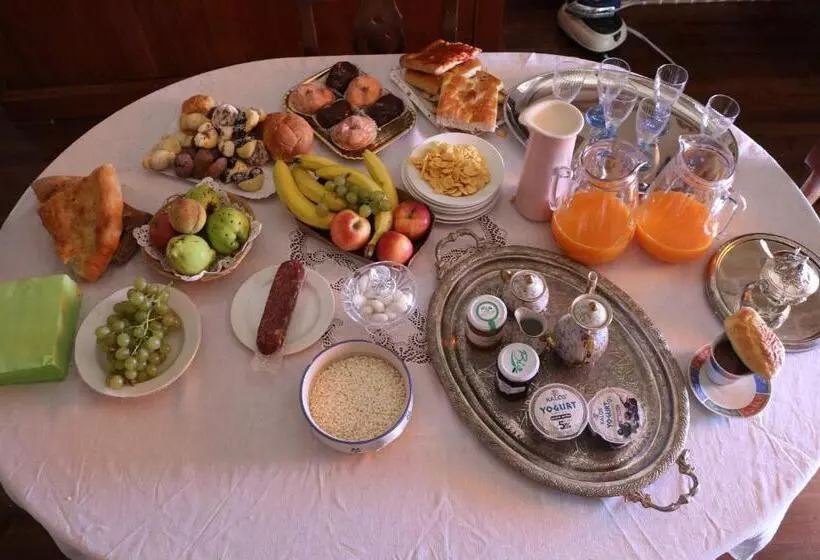 تختخواب و صبحانه Casale Santilli