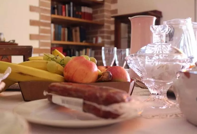 تختخواب و صبحانه Casale Santilli