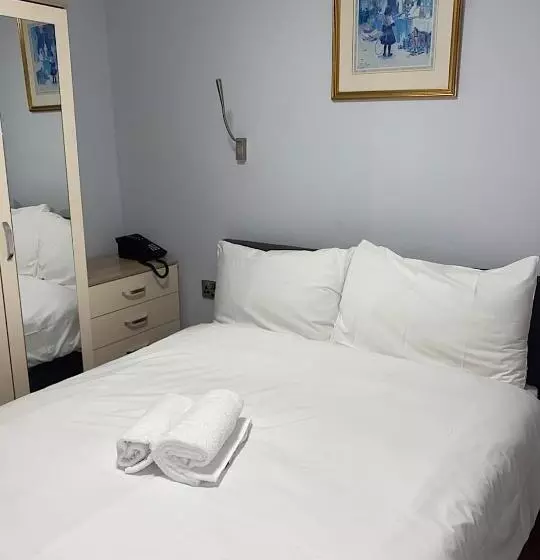 Aamiaismajoitus (B&B) The Town