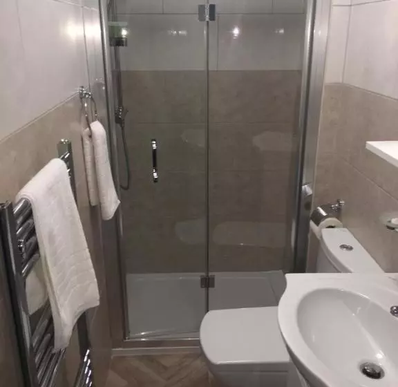 Aamiaismajoitus (B&B) The Town