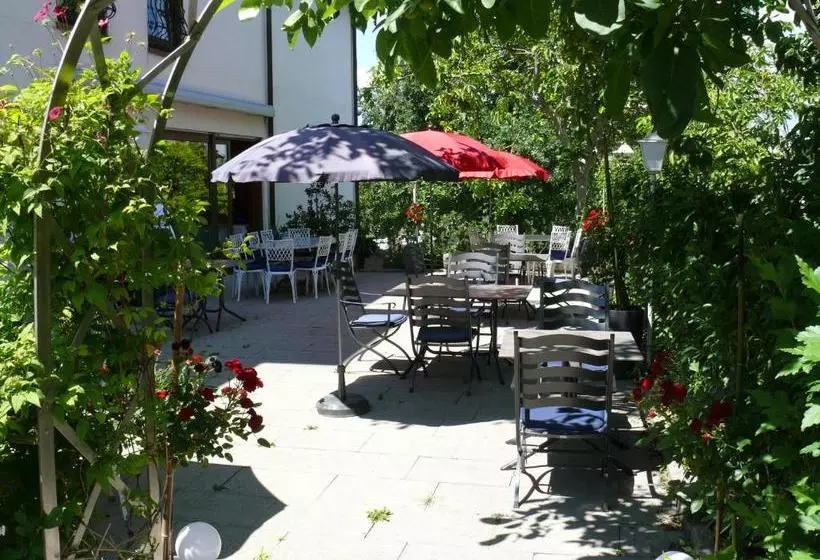 Hotelli Leiselheimer Hof