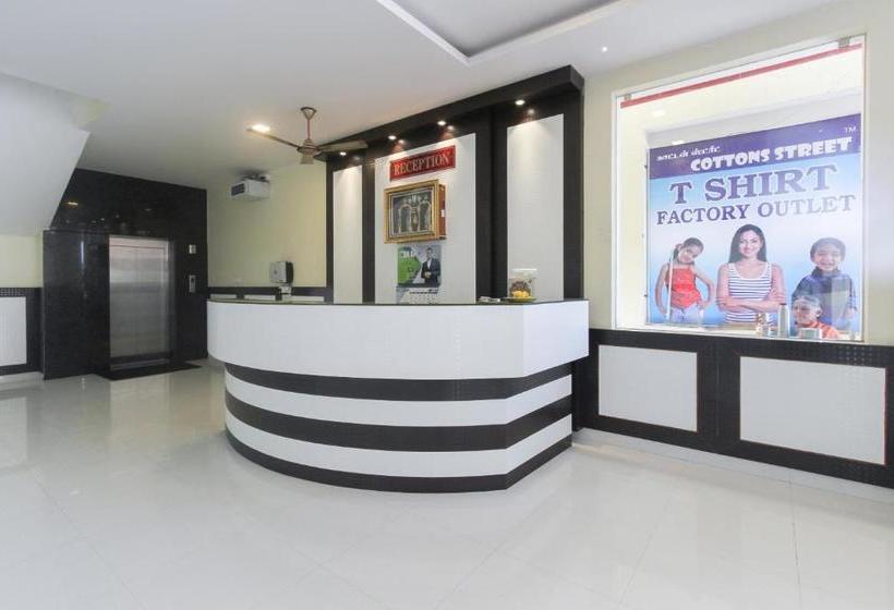 酒店 Oyo 63300  Rasi Residency