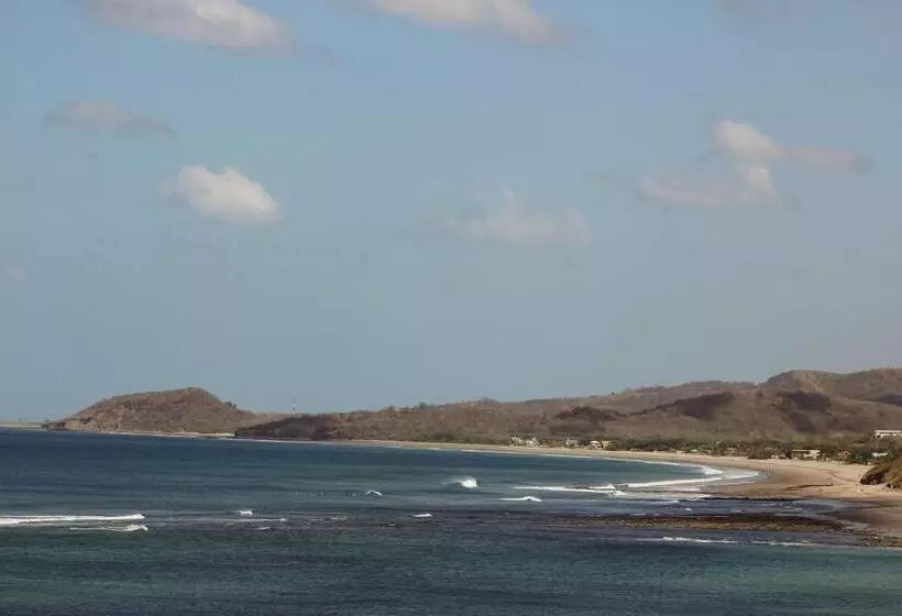 Retkeilymaja Escondite Pacifico