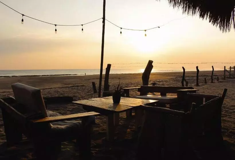 Retkeilymaja Escondite Pacifico