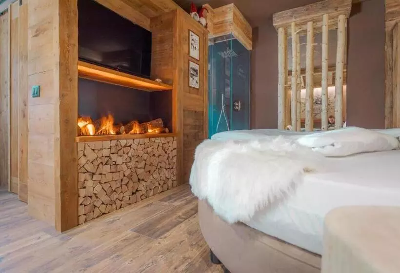 Aamiaismajoitus (B&B) John Luxury Suites