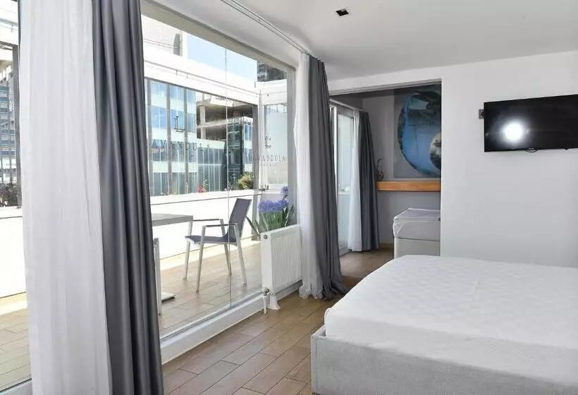 هتل Levent Lavandula