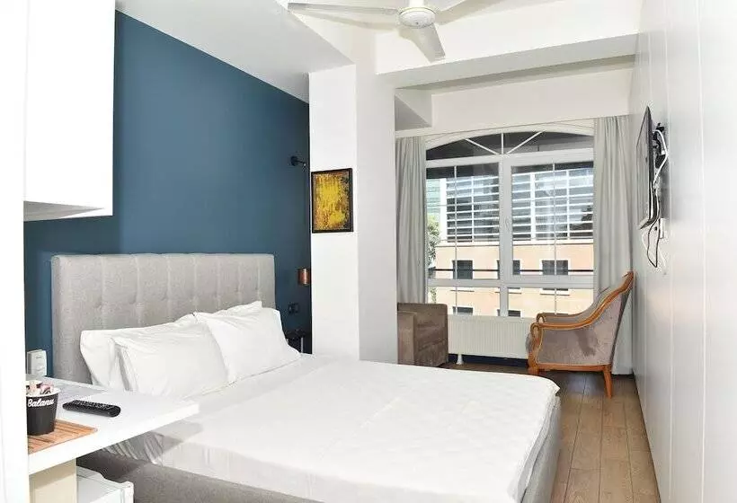 هتل Levent Lavandula