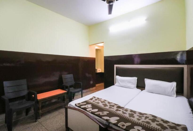 هتل Spot On 48499  Monu