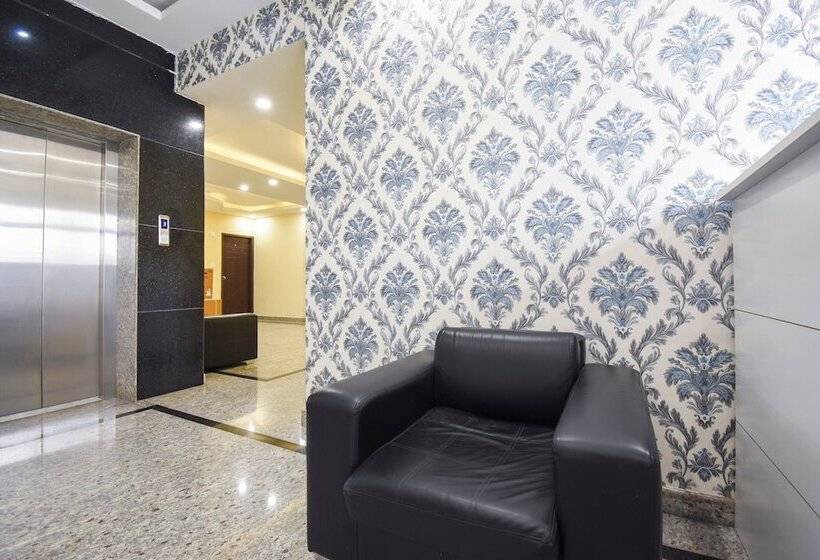 ホテル Spot On 62496 Srigandha Party Hall