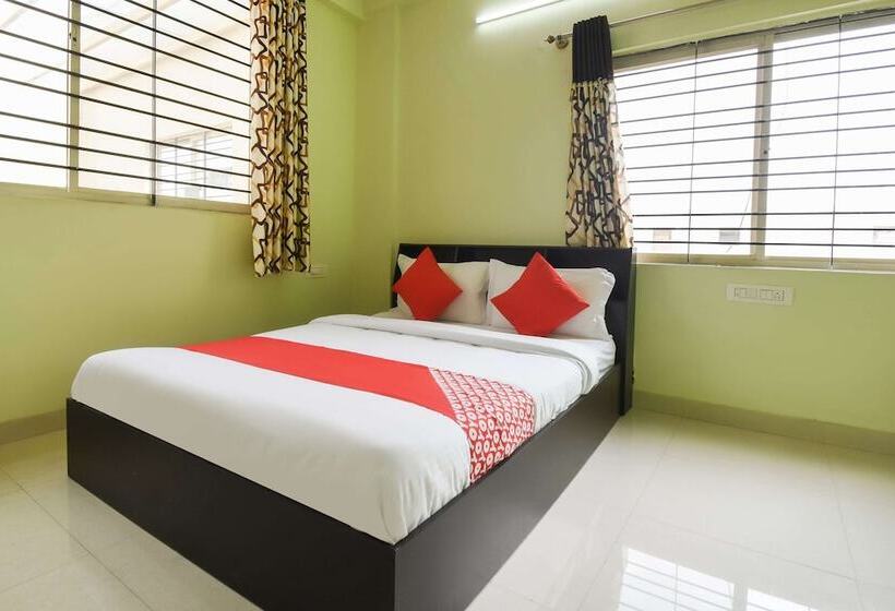 ホテル Spot On 62496 Srigandha Party Hall