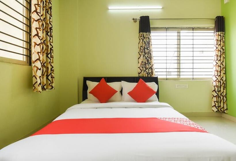 ホテル Spot On 62496 Srigandha Party Hall