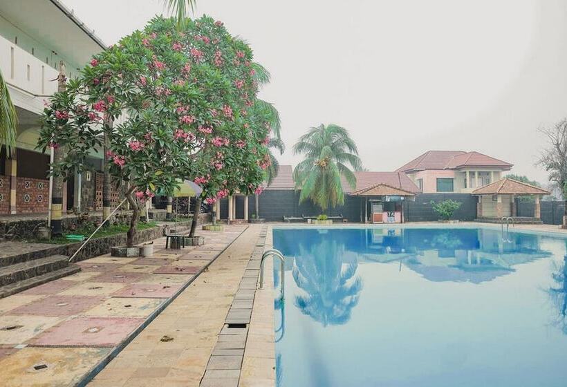 Pensjonat Reddoorz Syariah @ Pasir Putih Jambi