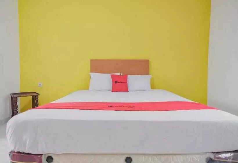 ペンション Reddoorz Syariah @ Pasir Putih Jambi