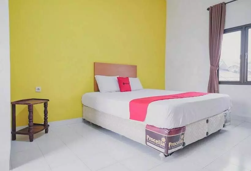 ペンション Reddoorz Syariah @ Pasir Putih Jambi