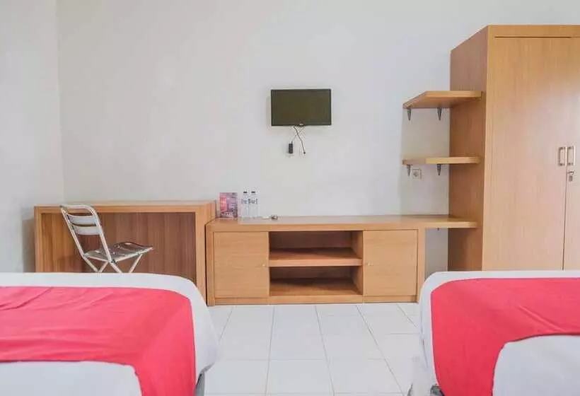 ペンション Reddoorz Syariah @ Pasir Putih Jambi