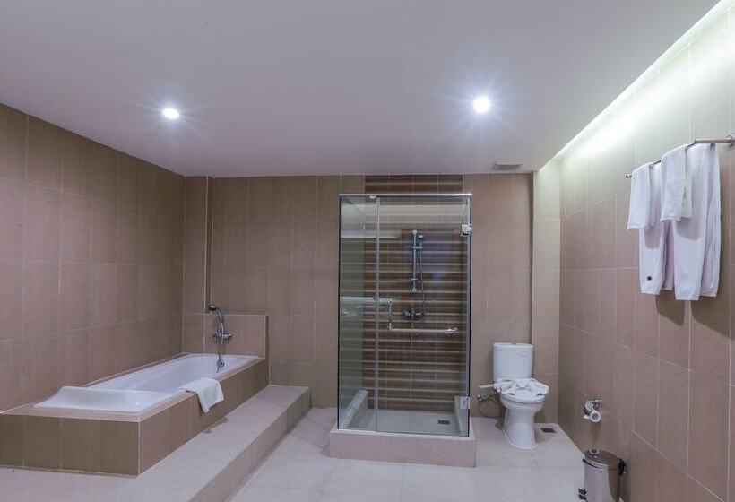 Canggu Dream Village Hotel And Suites