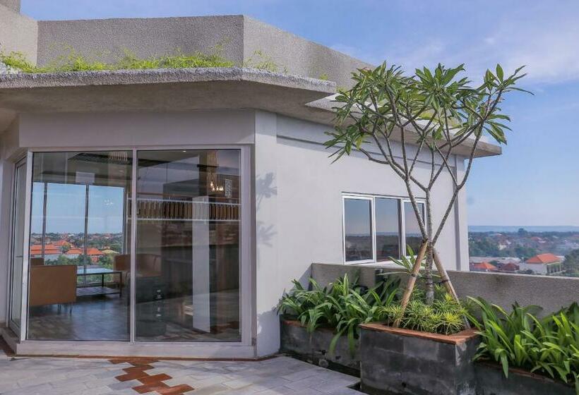 Canggu Dream Village Hotel And Suites