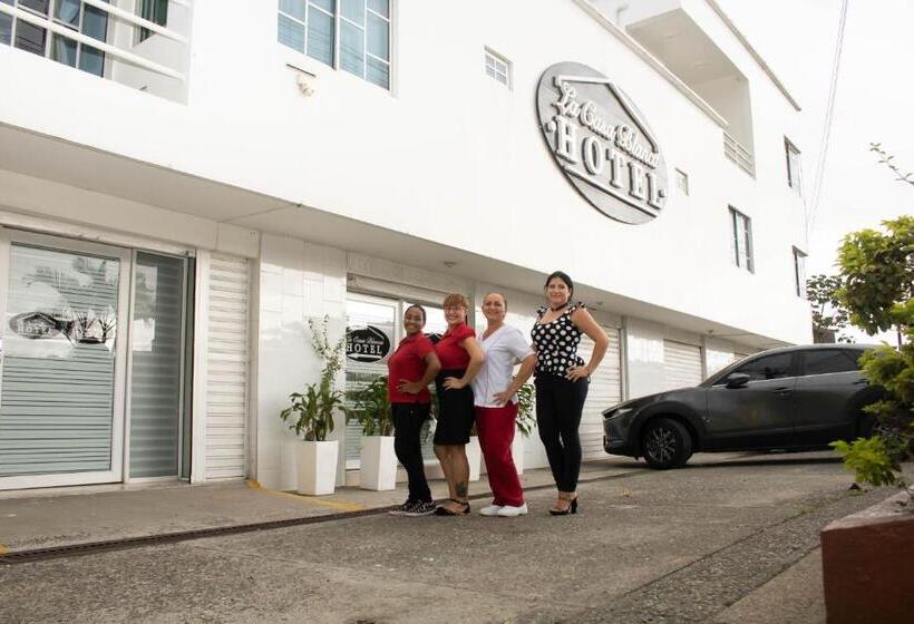 هتل La Casa Blanca