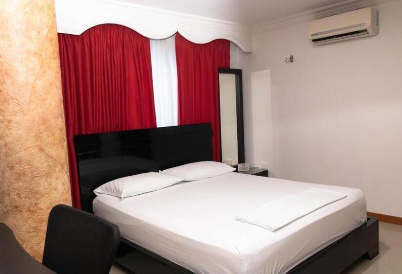 هتل La Casa Blanca