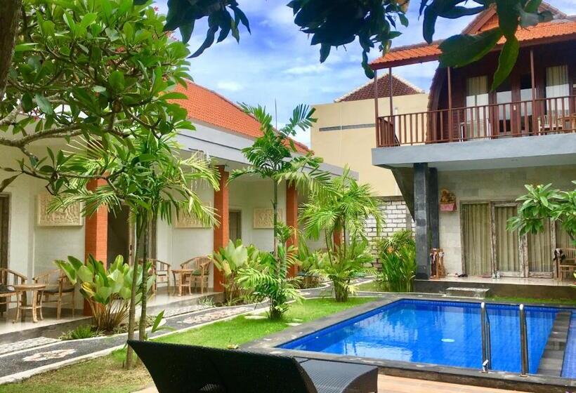بنسيون Arjuna Uluwatu Guest House