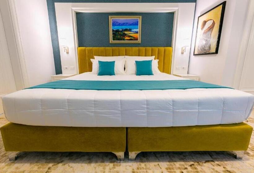 Art Hotel Tirana