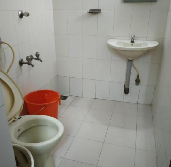 فندق Unnikrishna Lodge