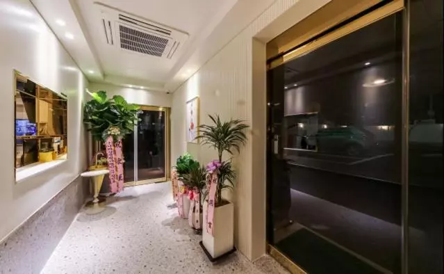 ホテル French Code