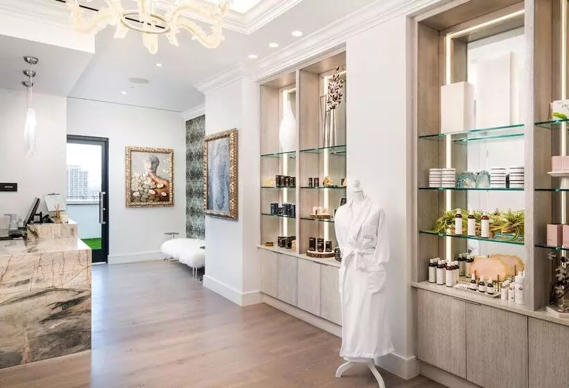 هتل Grand Bohemian Charlotte, Autograph Collection