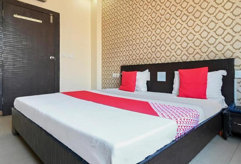 호텔 Spot On 29090  Comfort