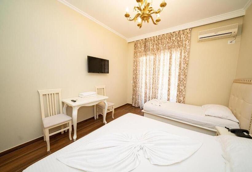 בית מלון כפרי Vila Mare