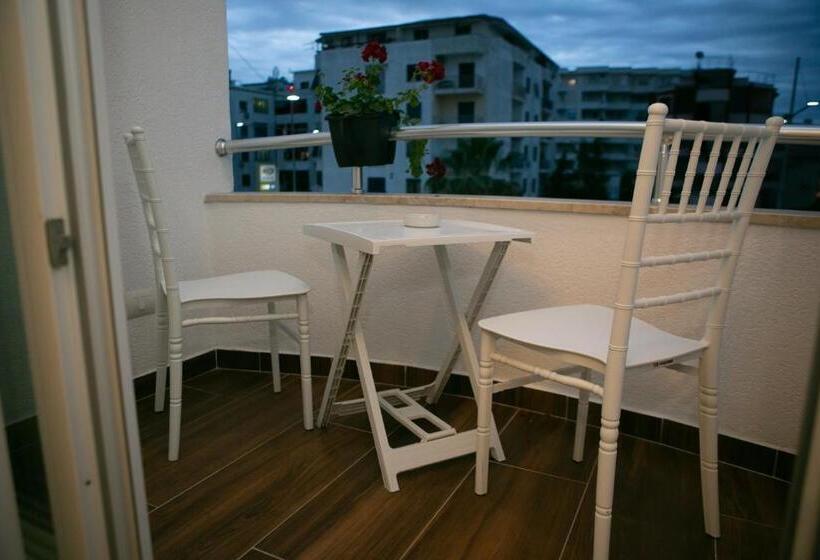 בית מלון כפרי Vila Mare