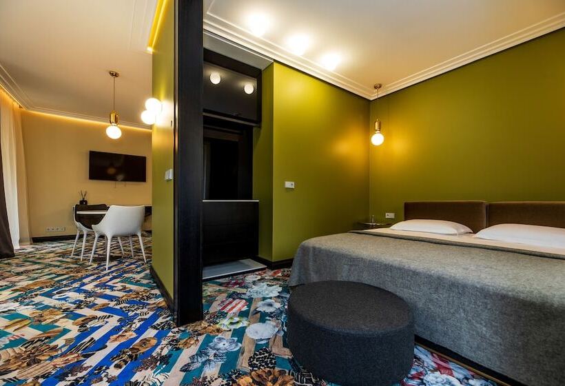 Amsterdam Plaza Hotel & Spa