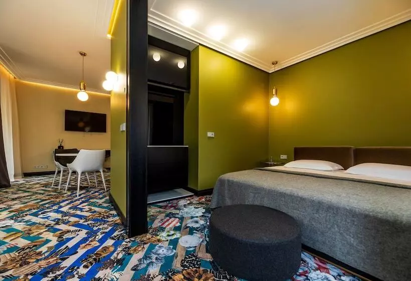 Amsterdam Plaza Hotel & Spa