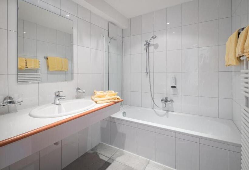 Hotel Bradabella   Montafon